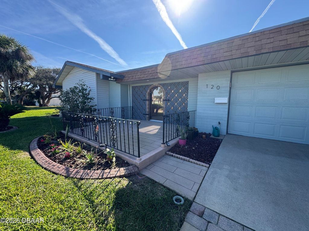 120 Ocean Grove Drive, Ormond Beach, FL 32176
