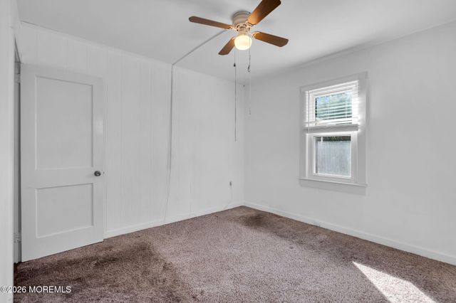 121 Linden Avenue, Pine Beach, NJ 08741