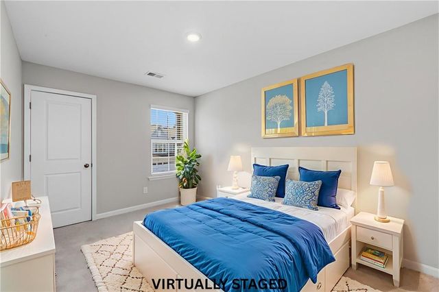 2079 Lanier Harbor Pointe, Buford, GA 30518