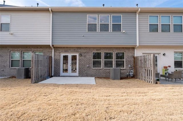 2079 Lanier Harbor Pointe, Buford, GA 30518