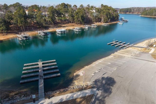 2079 Lanier Harbor Pointe, Buford, GA 30518