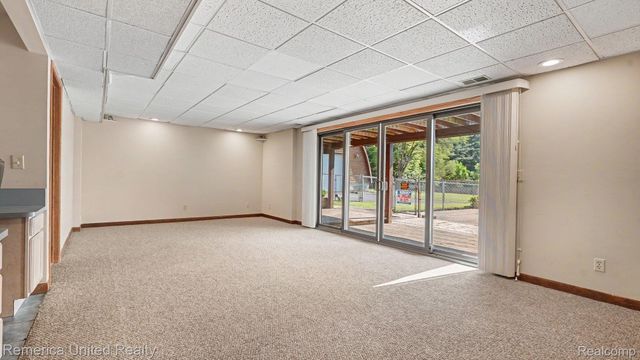339 S Collins Street, Fowlerville Village, MI 48836