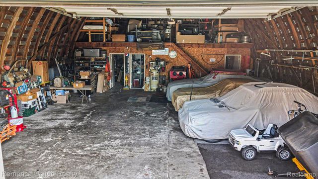 339 S Collins Street, Fowlerville Village, MI 48836