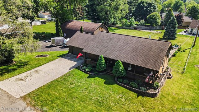 339 S Collins Street, Fowlerville Village, MI 48836