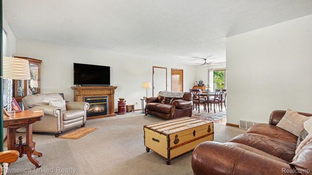 339 S Collins Street, Fowlerville Village, MI 48836