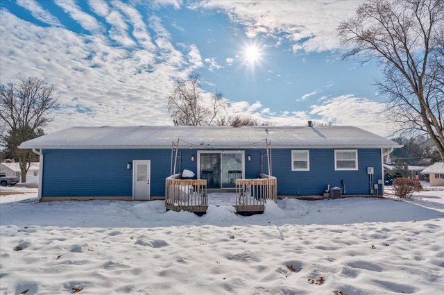 518 2nd Avenue, New Glarus, WI 53574