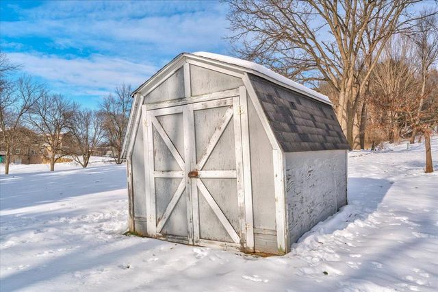 518 2nd Avenue, New Glarus, WI 53574