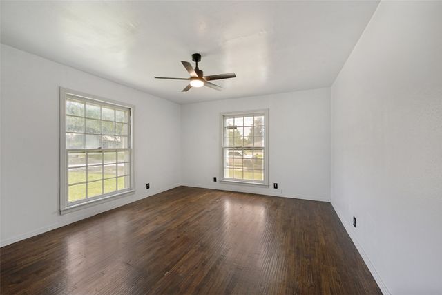 3539 Kingsbury Avenue, Richland Hills, TX 76118