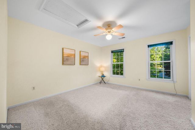 9745 ROLLING RIDGE DR, Fairfax Station, VA 22039