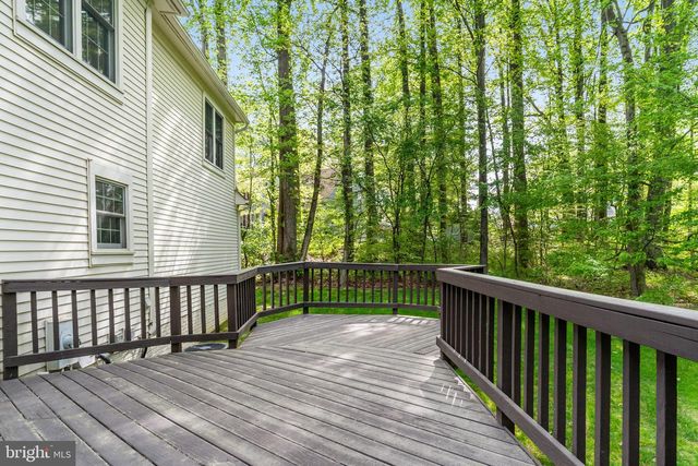 9745 ROLLING RIDGE DR, Fairfax Station, VA 22039
