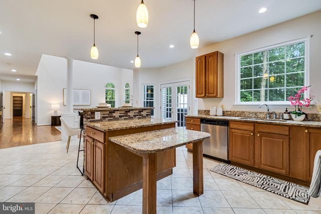 8845 LOCUST GROVE DR, Port Tobacco, MD 20677