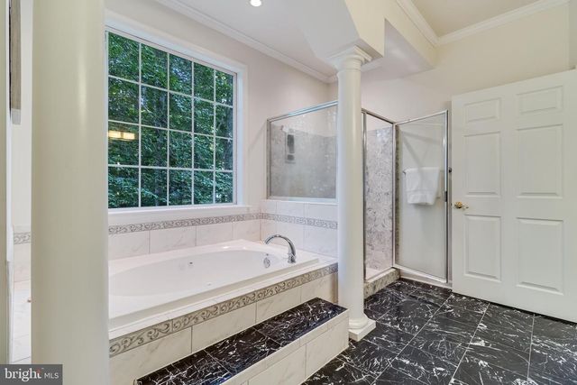 8845 LOCUST GROVE DR, Port Tobacco, MD 20677