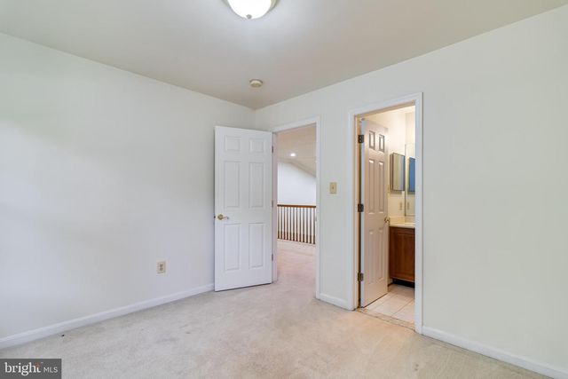 8845 LOCUST GROVE DR, Port Tobacco, MD 20677