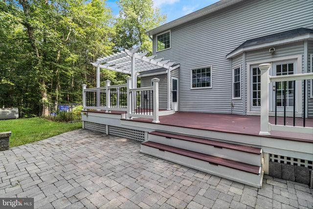 8845 LOCUST GROVE DR, Port Tobacco, MD 20677