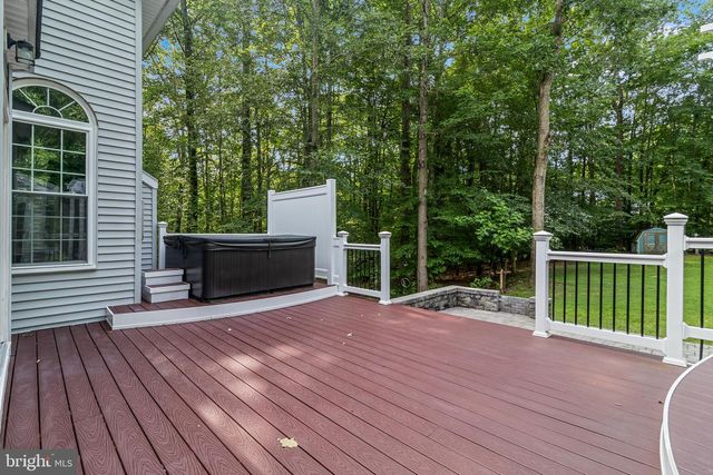 8845 LOCUST GROVE DR, Port Tobacco, MD 20677