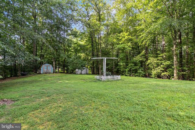 8845 LOCUST GROVE DR, Port Tobacco, MD 20677