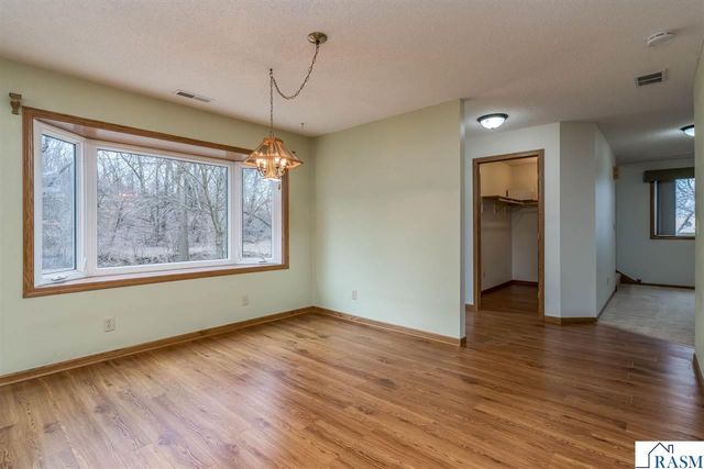 23955 Lime Valley Road, Mankato, MN 56001