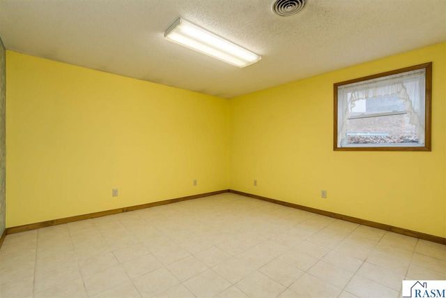 23955 Lime Valley Road, Mankato, MN 56001