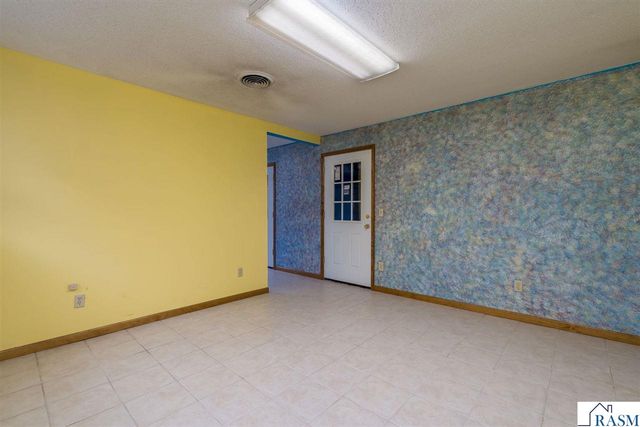 23955 Lime Valley Road, Mankato, MN 56001