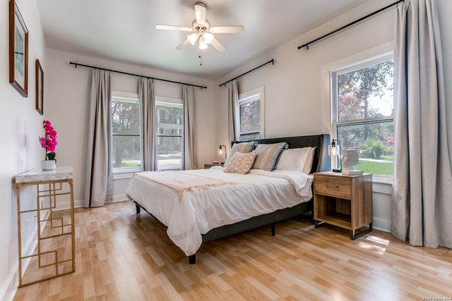 277 Post Ave, San Antonio, TX 78215