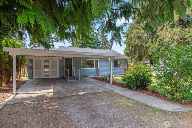 124 Tule Lake Road E, Tacoma, WA 98445