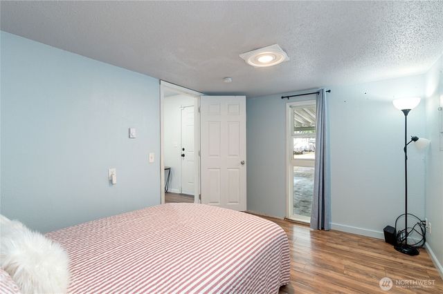 124 Tule Lake Road E, Tacoma, WA 98445