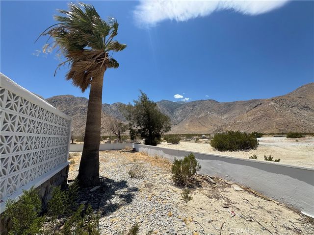 15965 Coral, Palm Springs, CA 92262