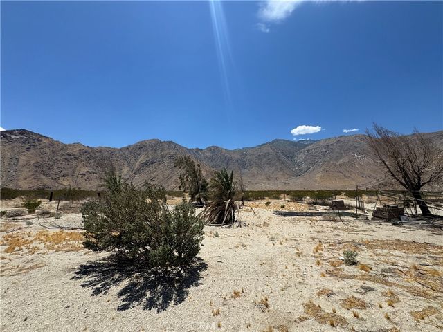 15965 Coral, Palm Springs, CA 92262