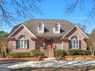 8531 N Shore Drive, Jonesboro, GA 30236