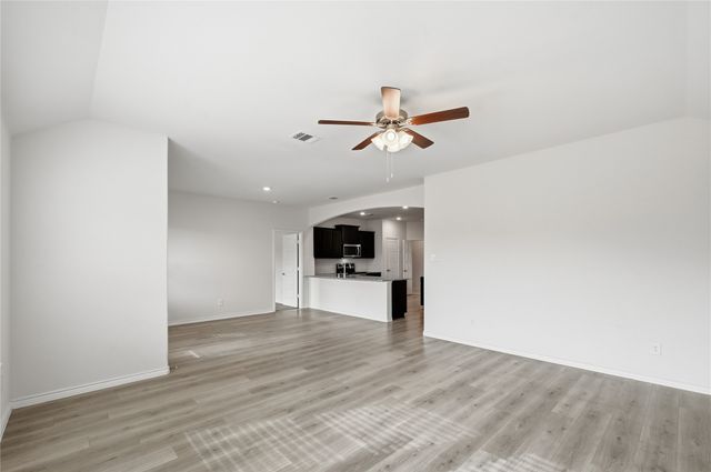 121 Newsom Drive, Royse City, TX 75189