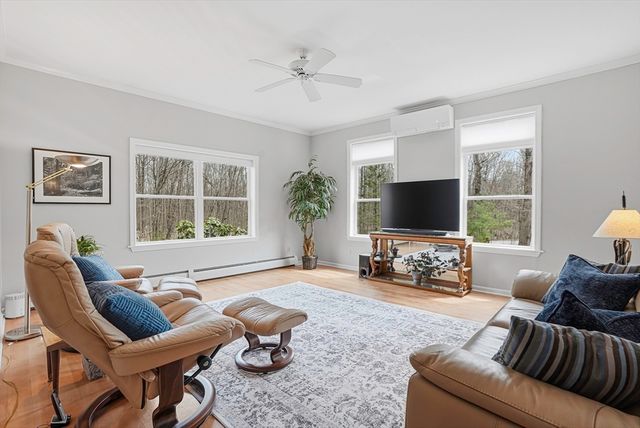 10 Joseph Road, Hopkinton, MA 01748