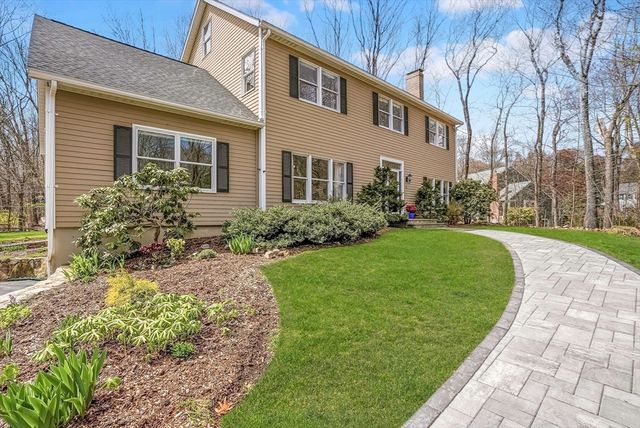 10 Joseph Road, Hopkinton, MA 01748