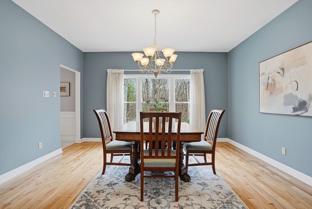 10 Joseph Road, Hopkinton, MA 01748