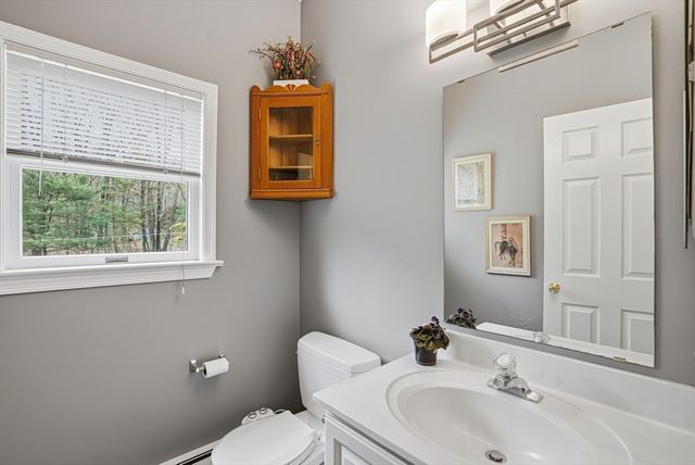 10 Joseph Road, Hopkinton, MA 01748
