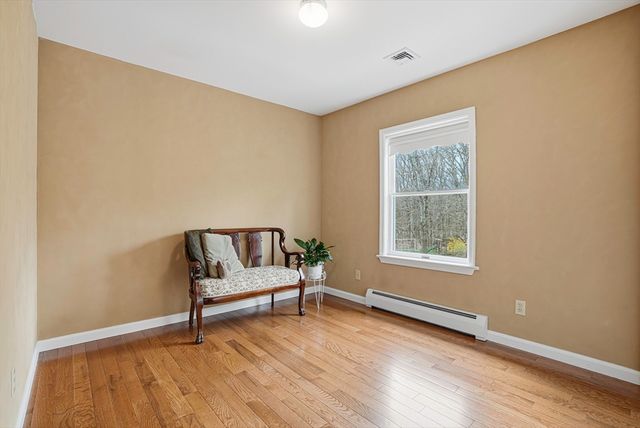 10 Joseph Road, Hopkinton, MA 01748