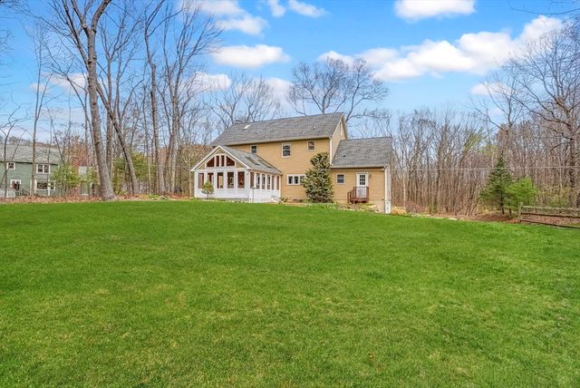10 Joseph Road, Hopkinton, MA 01748