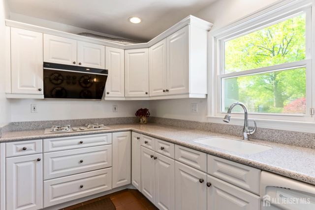 6 Grace Road, East Brunswick, NJ 08816
