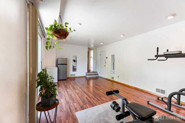 6 Grace Road, East Brunswick, NJ 08816