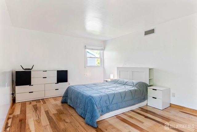 6 Grace Road, East Brunswick, NJ 08816