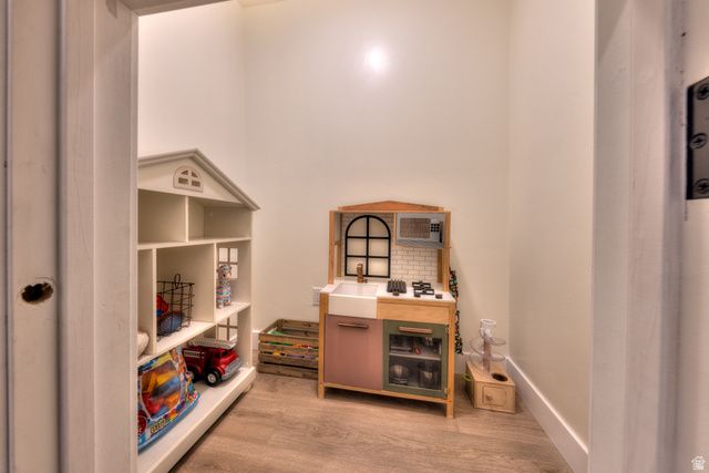 33 E MERRIAM CT, Moab, UT 84532