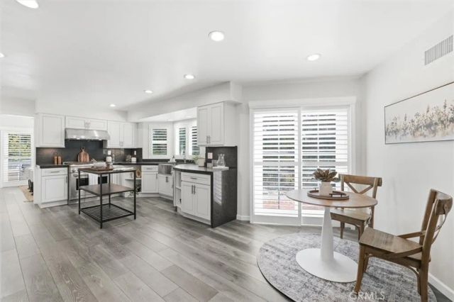 6 Bronco, Bell Canyon, CA 91307