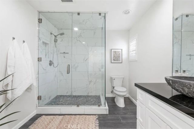 6 Bronco, Bell Canyon, CA 91307