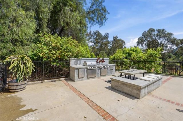 6 Bronco, Bell Canyon, CA 91307