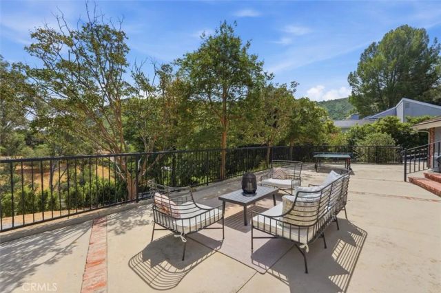 6 Bronco, Bell Canyon, CA 91307