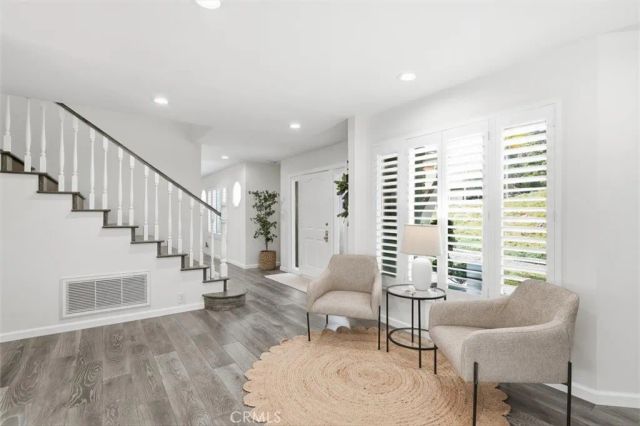 6 Bronco, Bell Canyon, CA 91307