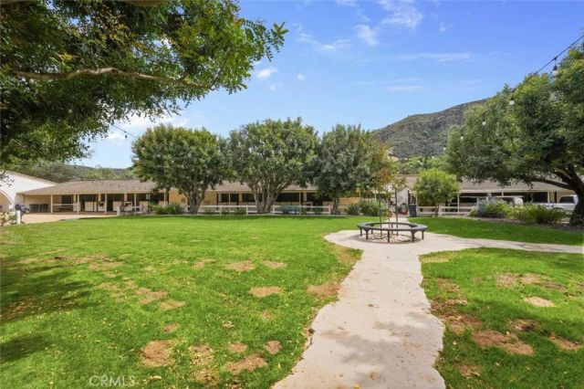 6 Bronco, Bell Canyon, CA 91307