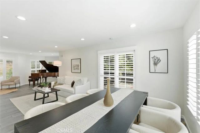 6 Bronco, Bell Canyon, CA 91307