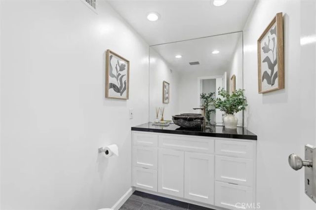 6 Bronco, Bell Canyon, CA 91307