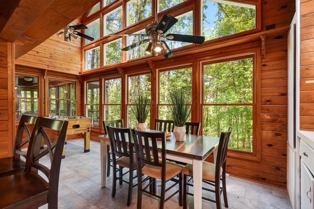 280 Hurricane Hill Rd, Silver Point, TN 38582