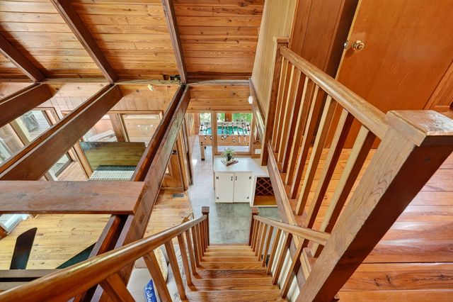 280 Hurricane Hill Rd, Silver Point, TN 38582